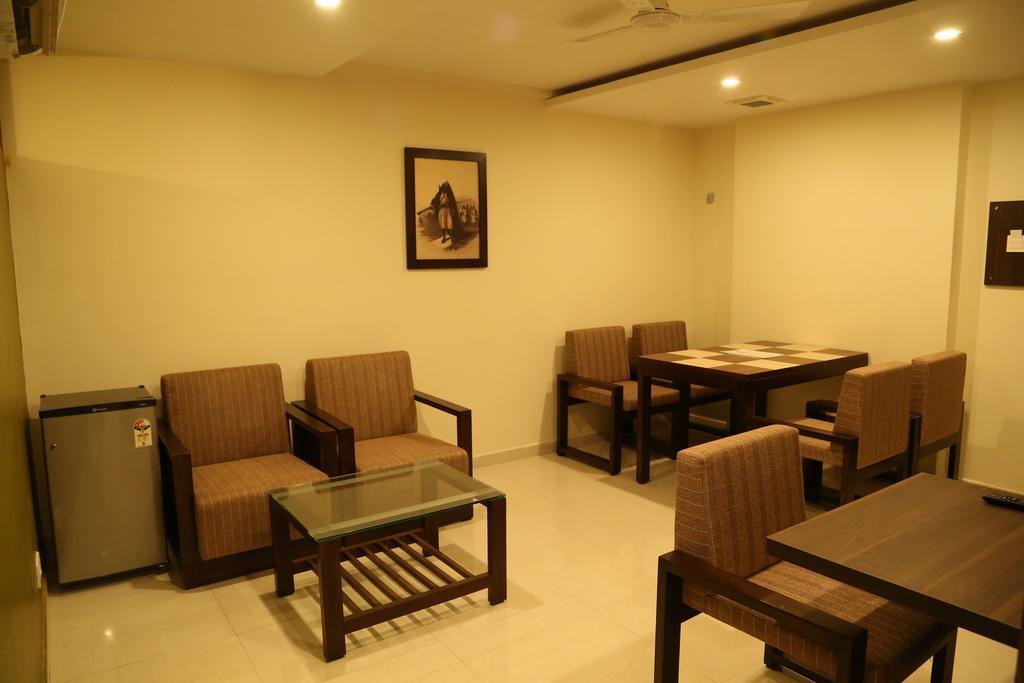 Hotel Metropolis Hubli Ruang foto